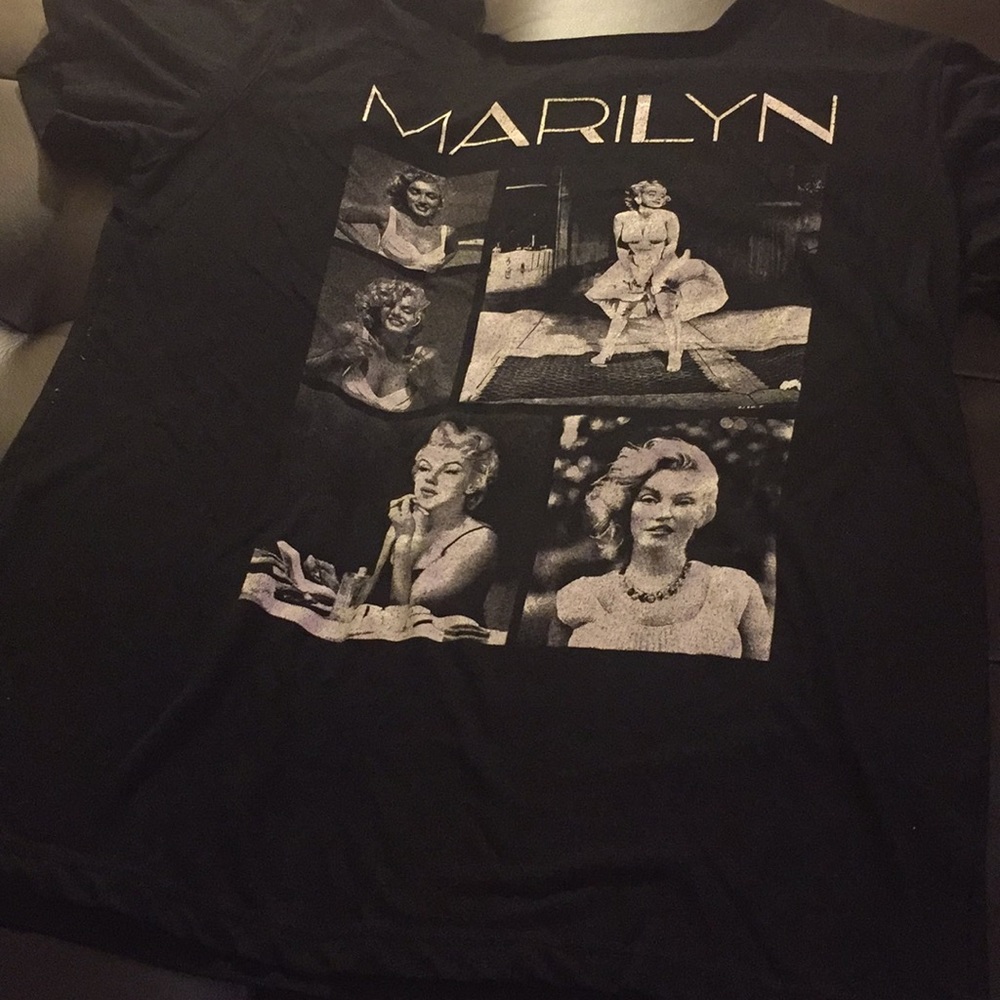 Marilyn Monroe shirt